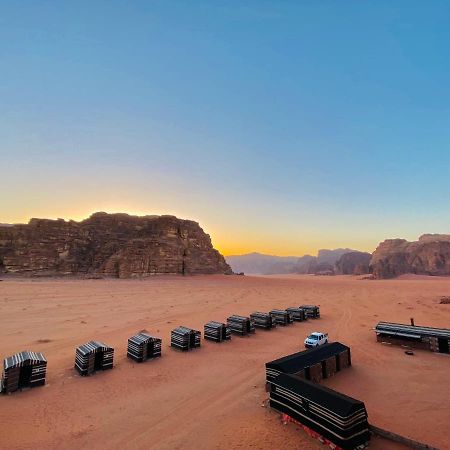 Bedouin Memories Camp Hotel Wadi Rum Esterno foto