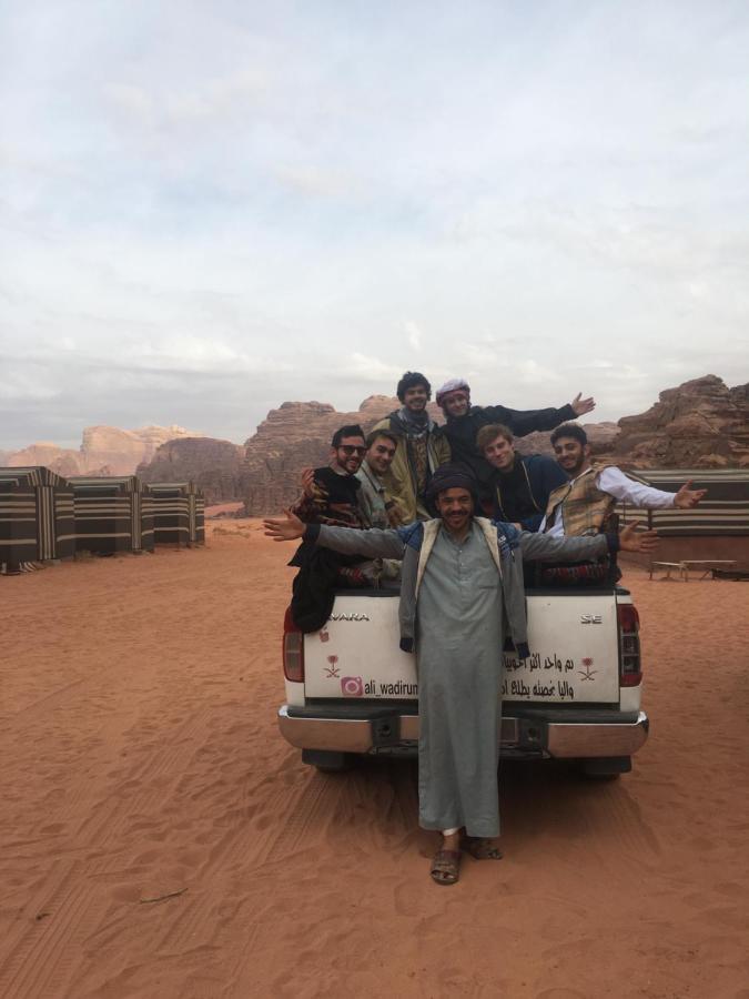 Bedouin Memories Camp Hotel Wadi Rum Esterno foto