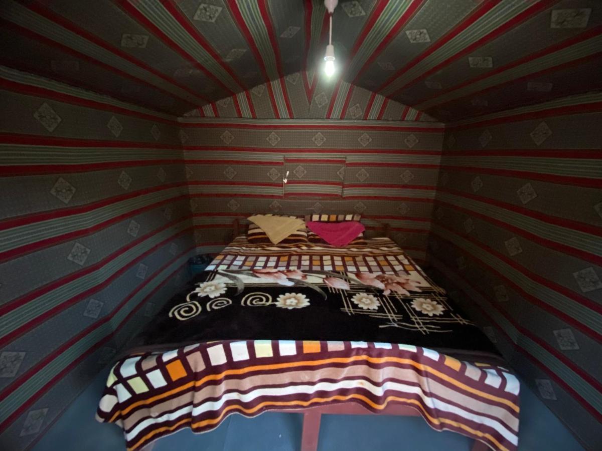 Bedouin Memories Camp Hotel Wadi Rum Esterno foto