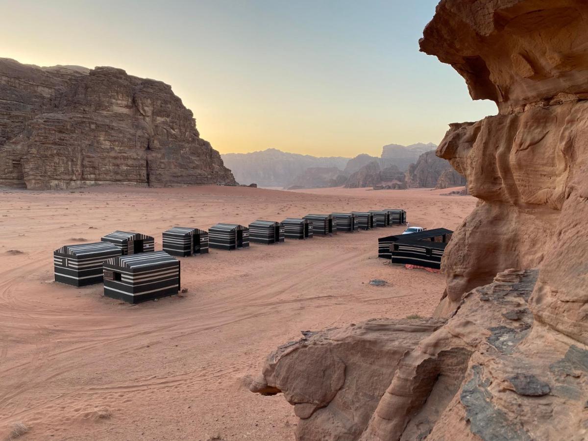 Bedouin Memories Camp Hotel Wadi Rum Esterno foto