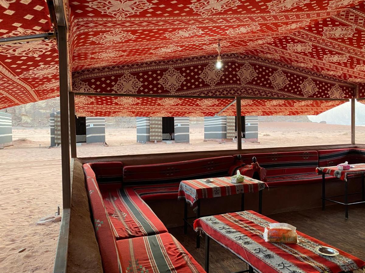 Bedouin Memories Camp Hotel Wadi Rum Esterno foto