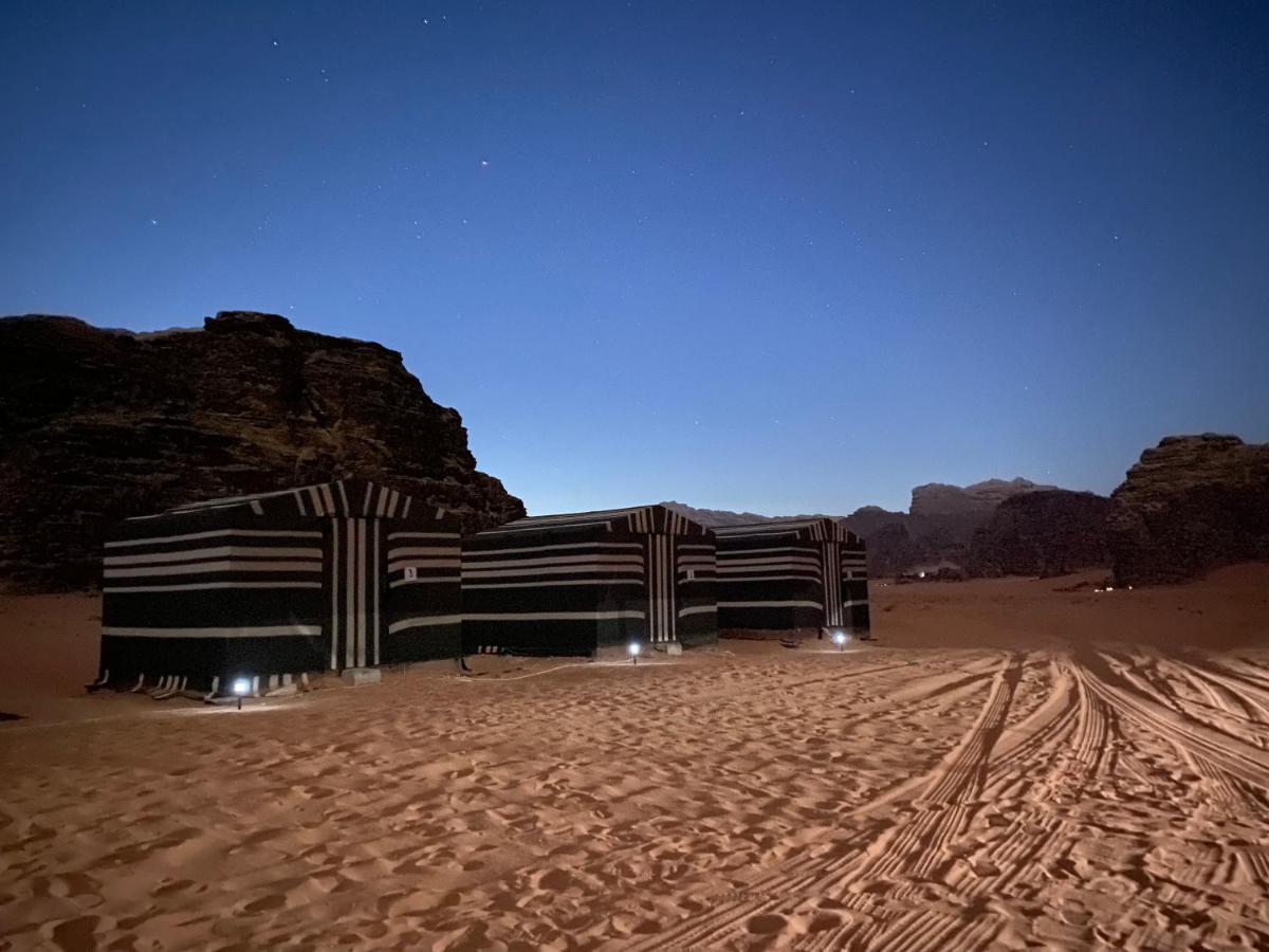 Bedouin Memories Camp Hotel Wadi Rum Esterno foto