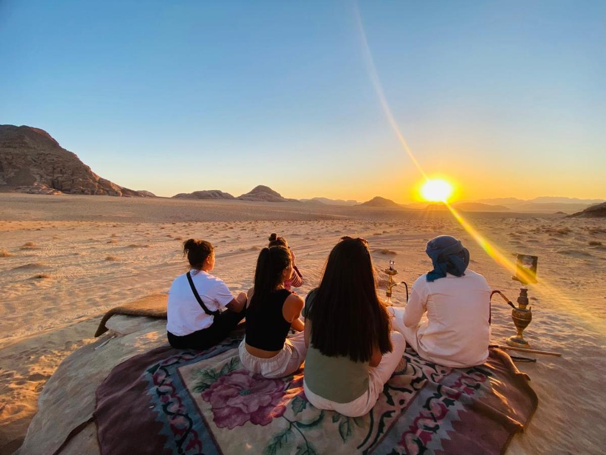 Bedouin Memories Camp Hotel Wadi Rum Esterno foto