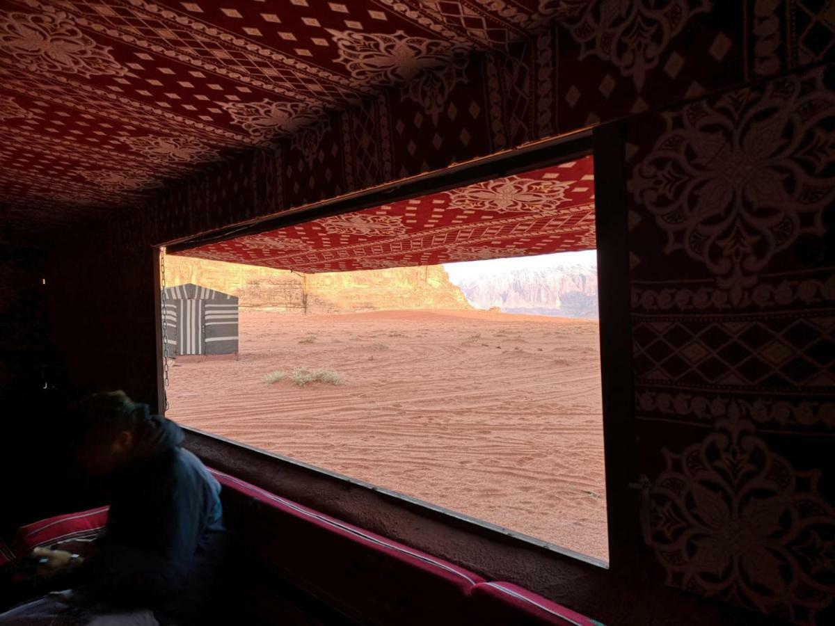 Bedouin Memories Camp Hotel Wadi Rum Esterno foto