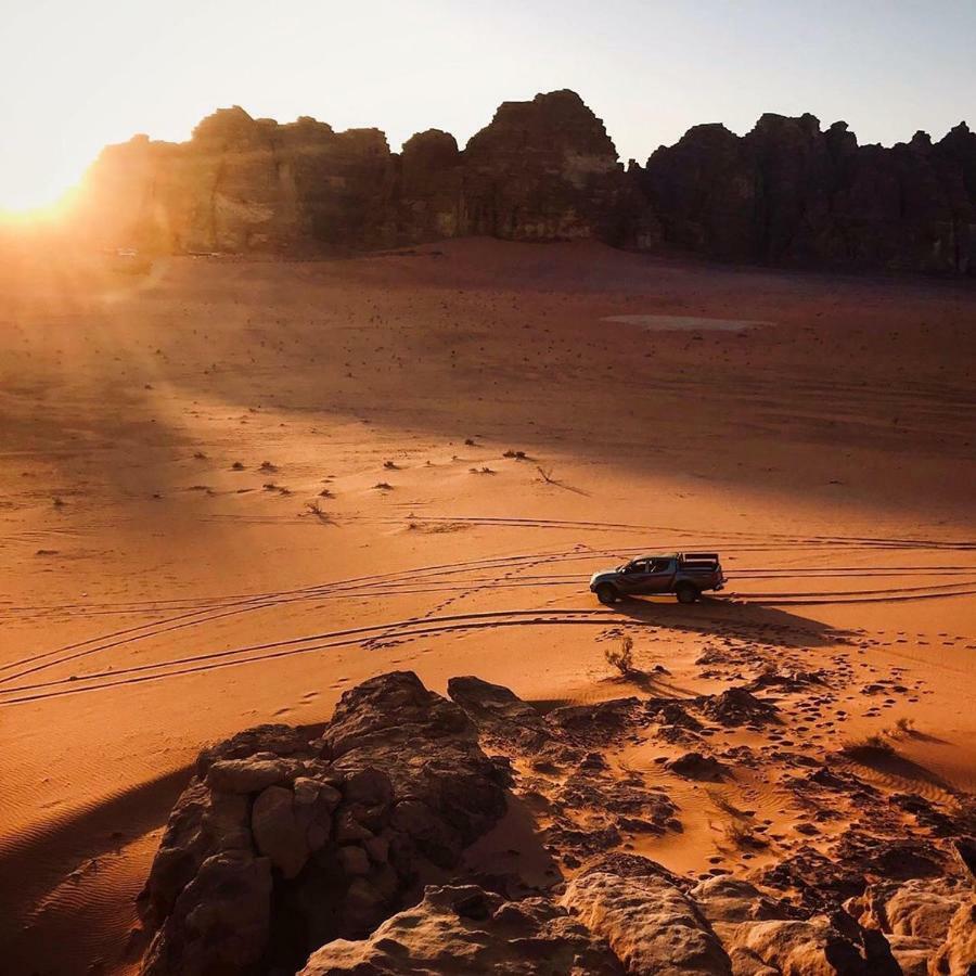 Bedouin Memories Camp Hotel Wadi Rum Esterno foto